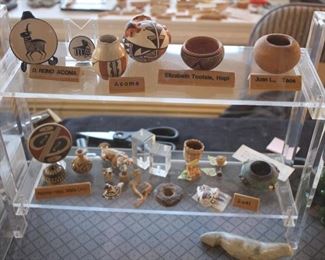 Miniature Native American pottery pieces