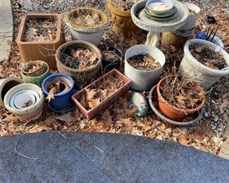 Garden pots