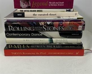 Pop Culture Books, Fashion, Celebrities, Music, Special Marylin Magazine More