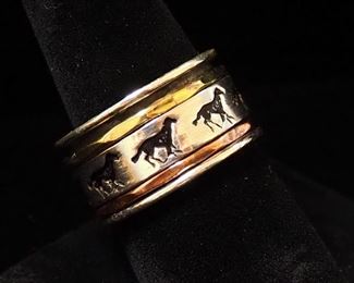 Sterling Silver Spinner ring, Size 9
