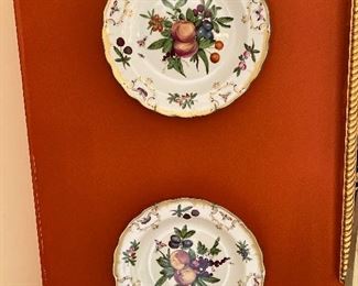 Set of decorator plates with fruit