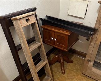 Wooden/Country Shelves