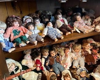 Hundreds of dolls! In great condition!