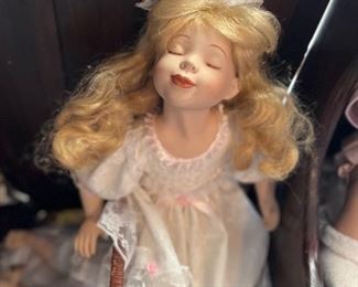 Look at that precious face! 