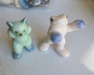 Baseball Bear "Occupy Japan" with #39 on foot       Boxing Frog  "Japan" with #39 on foot