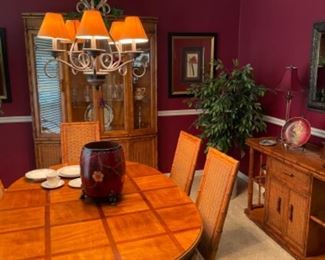 I LOVE this MCM dinning set by American of Martinsville - nice coastal vibe