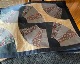 Brand new quilted place mats - never used