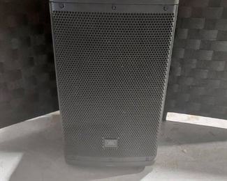 JBL Eon 610 Speaker