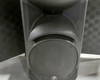 Pair of SRM 450 Active Sound Reinforcement System