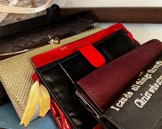 NICE COLLECTION OF PURSES