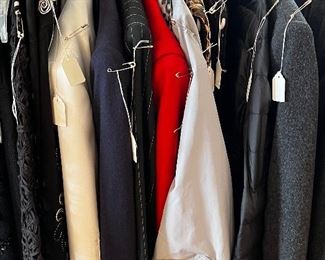 FASHIONABLE WOMEN'S CLOTHING SIZE MED-XXL