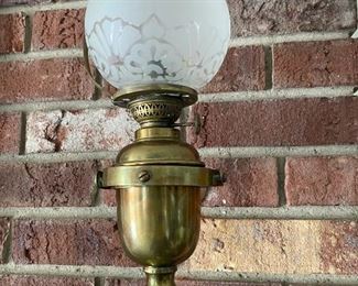 ANTIQUE TRAIN CAR SHIP  OIL LAMPS, THIS IS SO NEAT! THE LAMPS WILL ACTUALLY SWAY WITH THE MOTION ! 