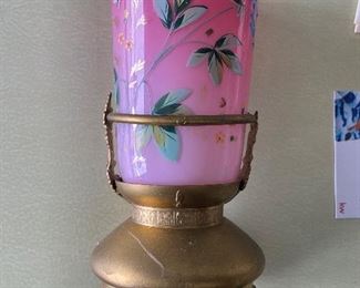 ANTIQUE VICTORIAN CASED GLASS HAND PAINTED VASE IN A GILDED FOOTED HOLDER 