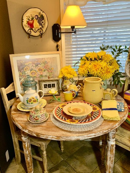 Great table painted "shabby chic". Perfect in a small area to seat 4 people.