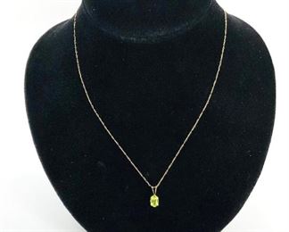 Gold 14K Necklace with Peridot Pendant