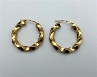 Gold 14K Twist Hoop Earrings