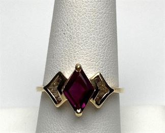 Gold 14K Pink Tourmaline and Diamond Ring