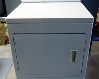 Amana Electric Heavy Duty Dryer, Model # LE8407W2, 43" x 27" x 28", Powers On