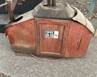 Coats 10-10 Tire Machine.