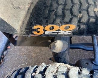 Poulan Pro 300 EX Garden Tractor.