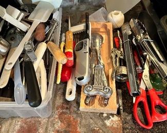 kitchen utensils