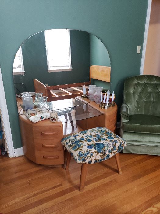 The Green Giraffe in Unadilla, NY
