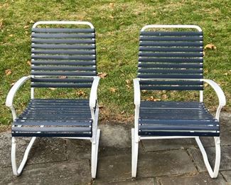 (2pc) PAIR STRAP PATIO CHAIRS  |  Cantilever outdoor lounge / armchairs with white frame and navy blue straps - l. 30 x w. 23 x h. 40 in.