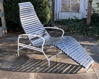 PATIO LOUNGE CHAIR  |  Tapered patio lounge chair with navy blue straps on a white frame, swivels back for relaxation - l. 68 x w. 27 x h. 38 in.