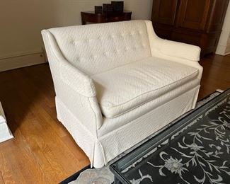 darling mid century settle, loveseat, great compact size and super comfy