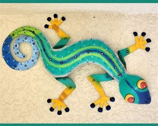 Metal Lizard Sculpture 