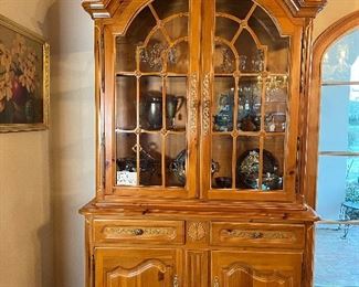 Link Taylor Country French Hutch