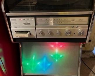 Vintage Montgomery Wards Airline Stereo