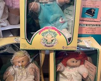 Vintage 1985 Cabbage Patch Kids, Stacie Karolina, Billie Hunter, Babyland Bunny