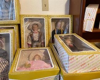 Effanbee John Wayne "Guardian of the West" #2981 - 1982 and John Wayne "Symbol of the West" 1981