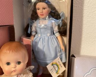 Effanbee Judy Garland dressed as Dorothy from the Wizard of Oz, Patsy baby doll