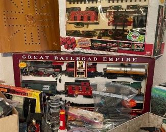 Tyco Train and track in box, Great Railroad Empire Train set 30 pieces with electronic sounds