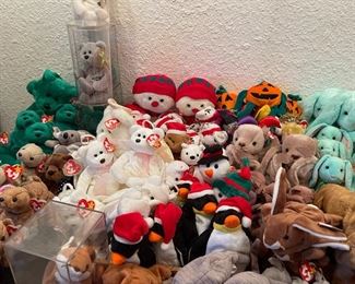 Beanie Baby Seasonal