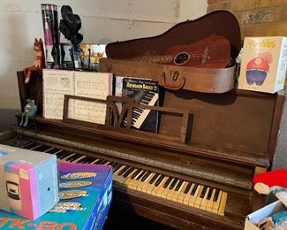 Piano (Will need work), Vintage Ukelele, music books