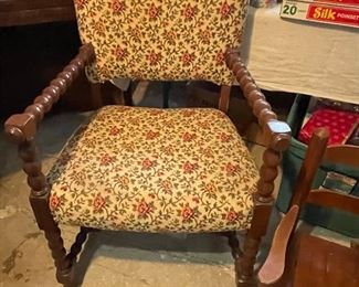 Vintage arm chair