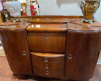 Vintage bar showing closed details