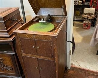 His Masters Voice Phonograph, Gramophone, in Tiger oak cabinet with record storage, work and sounds wonderful