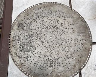 Wonderful metal disk