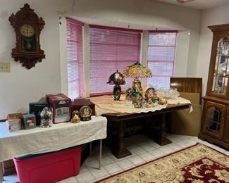 Wonderful Tiffany Style Table Lamps, large dining table with leaf and table top protector pads