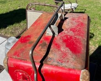 The top is kinda rusty but it is solid.