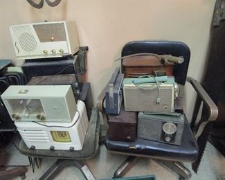 Vintage radio selection