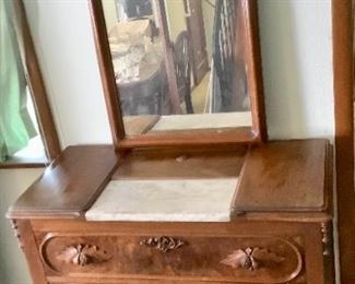 JMFO705 Antique Hand Carved Mirrored Dresser
