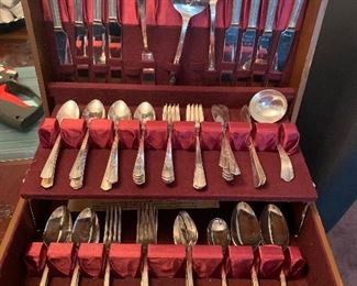 Wm. Rogers Silverplate Flatware with Serving Pieces