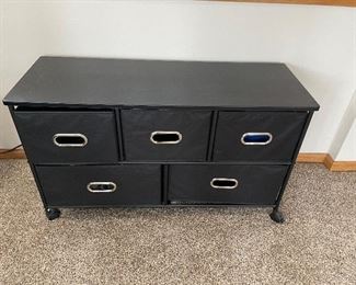 Nice storage bin unit 