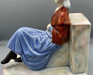 Rare Will George Grandmother Figurine