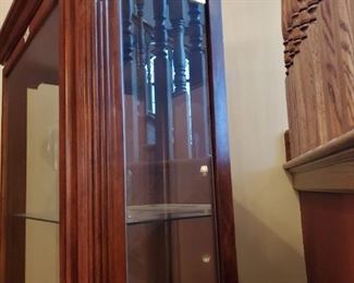 Column detailing on each front/side